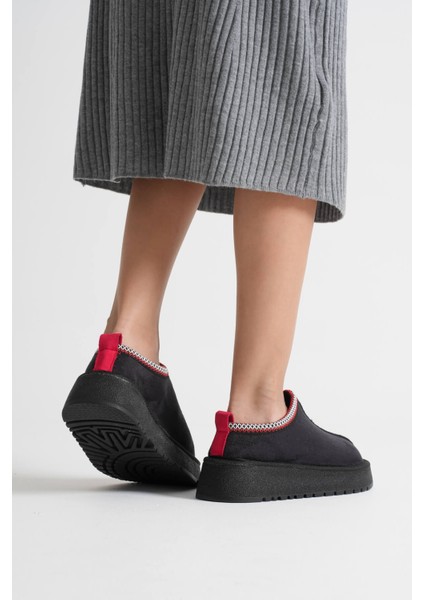 Elsa Kadın Siyah Kışlık Kürklü Terlik