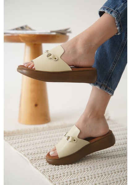 Nelly Bej Hakiki Deri Terlik