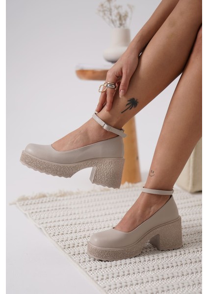 Marla Kadın Bej Bilekten Baretli Günlük Ayakkabı fırsatları
