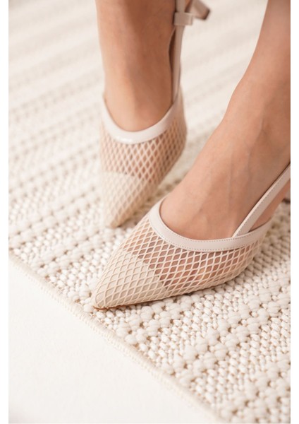 Winstey Kadın Bej Topuklu Ayakkabı fırsatları