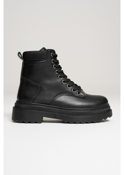 Fiora Kadın Kışlık Kalın Tabanlı Siyah Bot