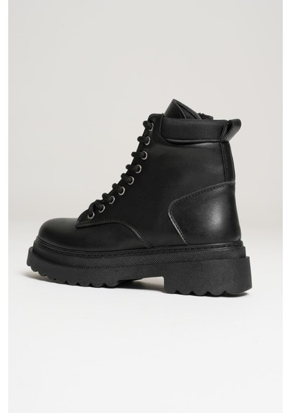 Fiora Kadın Kışlık Kalın Tabanlı Siyah Bot
