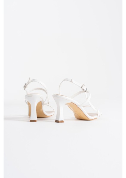 Monya Kadın Beyaz Topuklu Sandalet modelleri