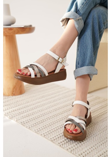 Herry Beyaz Gümüş Detaylı Hakiki Deri Sandalet indirimleri