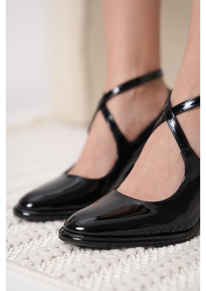 Cali Siyah Rugan Kadın Topuklu Ayakkabı indirimleri