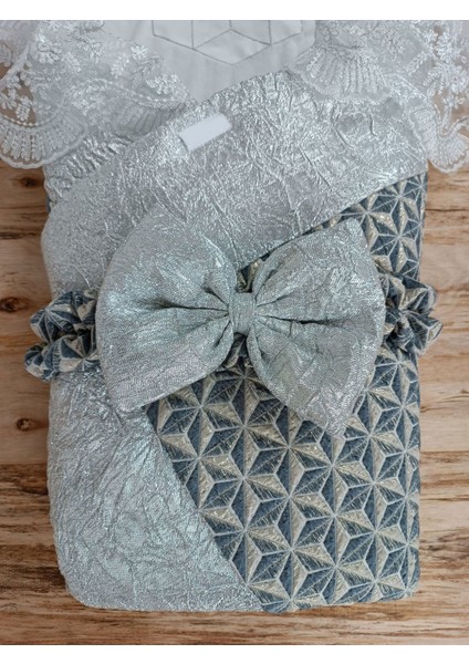 Yenidoğan Ultralüks Piramit Desenli Güpürlü Bebek Battaniyesi Kundak fırsatları