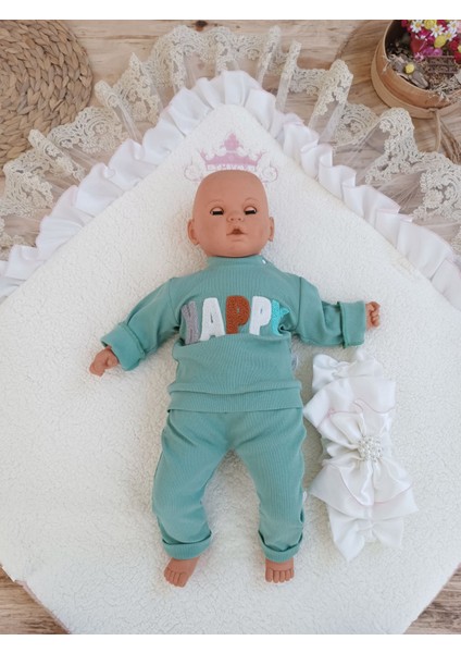 Yenidoğan Wool Yün Kumaş Taç Nakışlı Güpür Duvaklı Fiyonk Prizma Taş Unisex Kundak Bebek Battaniyesi modelleri