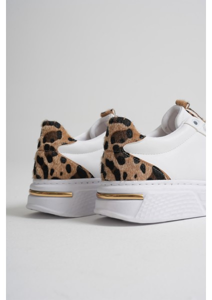 Vega Leopar Detaylı Beyaz Kadın Spor Ayakkabı