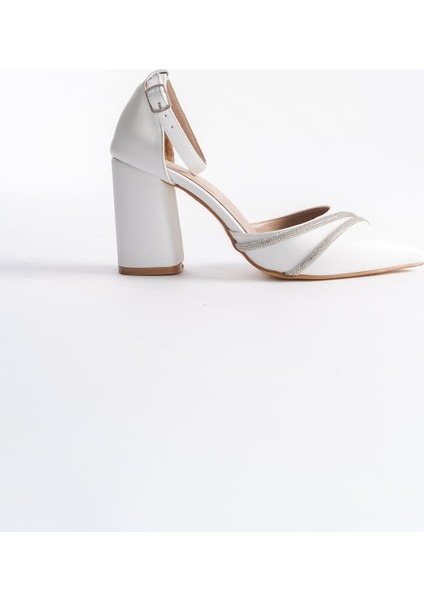 Pery Kadın Beyaz Topuklu Ayakkabı