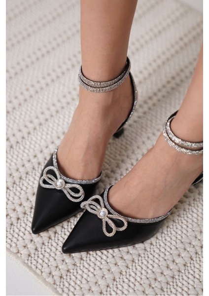 Irina Kadın Siyah Taşlı Topuklu Ayakkabı indirimleri