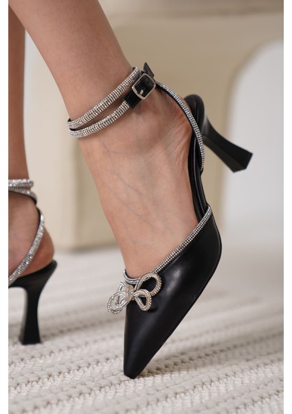 Irina Kadın Siyah Taşlı Topuklu Ayakkabı