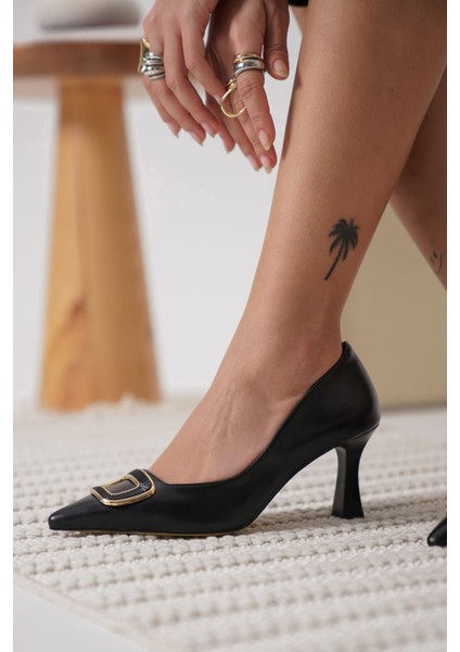 Emery Kadın Siyah Topuklu Ayakkabı