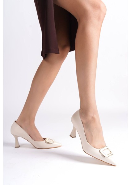 Emery Kadın Bej Topuklu Ayakkabı