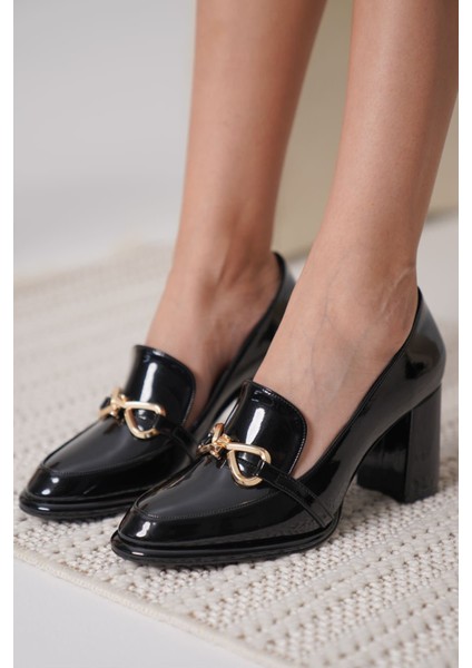 Melly Siyah Rugan Kadın Topuklu Ayakkabı