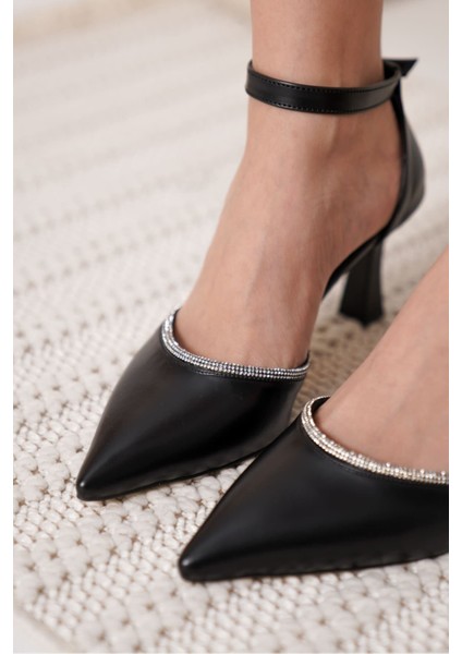 Darla Taşlı Kadın Siyah Topuklu Ayakkabı fiyatları