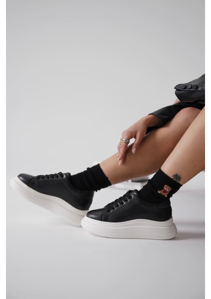 Bella Siyah Kadın Spor Ayakkabı fırsatları