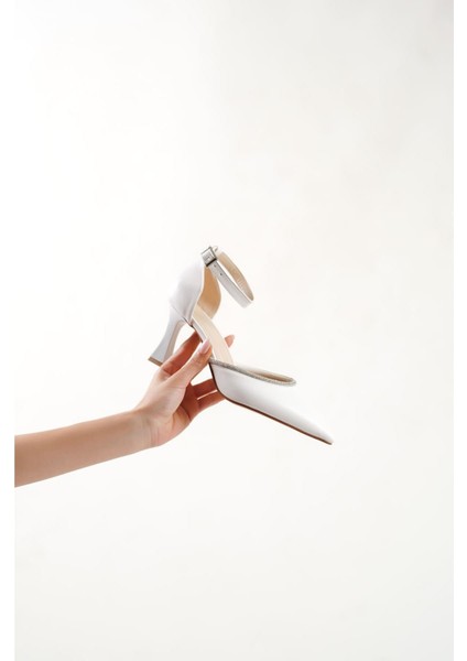 Darla Taşlı Kadın Beyaz Topuklu Ayakkabı