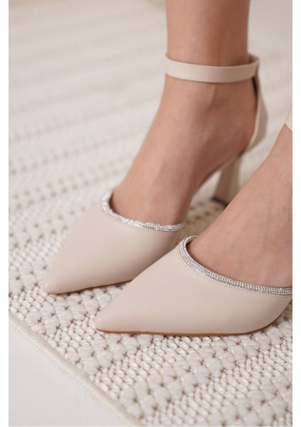 Darla Taşlı Kadın Bej Topuklu Ayakkabı fırsatları