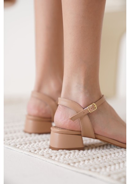 Laura Kalın Topuklu Taşlı Kadın Nude Sandalet