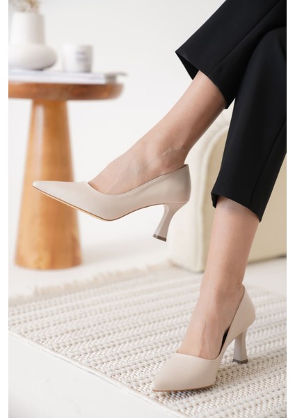 Alexandra Kadın Bej Stiletto