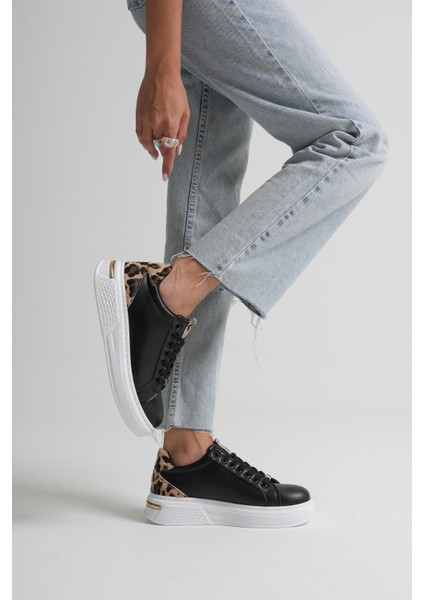 Vega Leopar Detaylı Siyah Kadın Spor Ayakkabı fiyatları