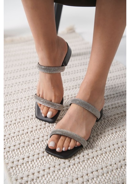 Stella Kalın Topuklu Siyah Kadın Terlik