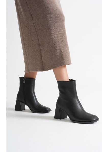 Ornela Kadın Siyah Topuklu Bot fırsatları