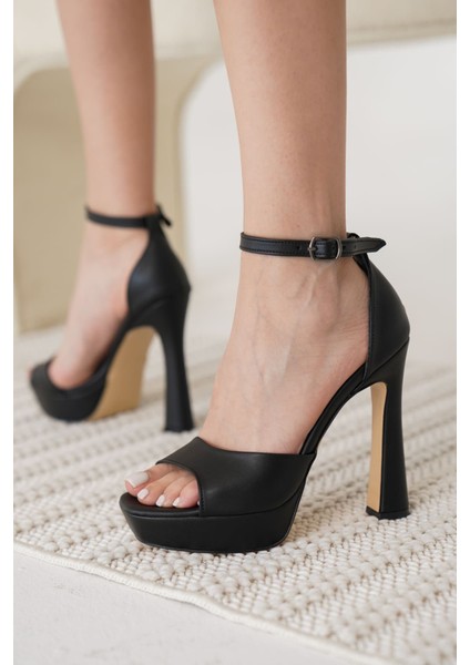 Sage Kadın Siyah Topuklu Ayakkabı