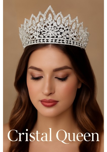 Kristal Kraliçe Tacı – Gümüş Kaplamalı Lüks Tasarım