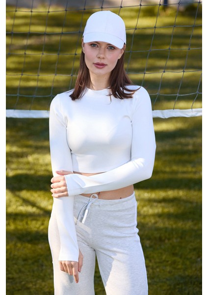 Basic Bisiklet Yaka Parmak Geçmeli Crop Bluz fırsatları