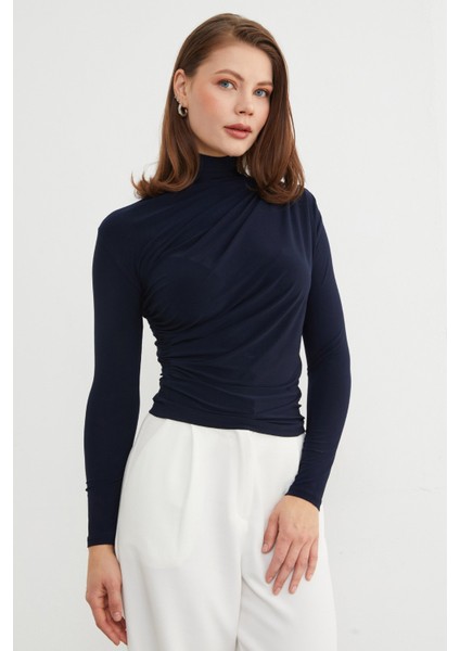 Drapeli Balıkçı Yaka Bluz