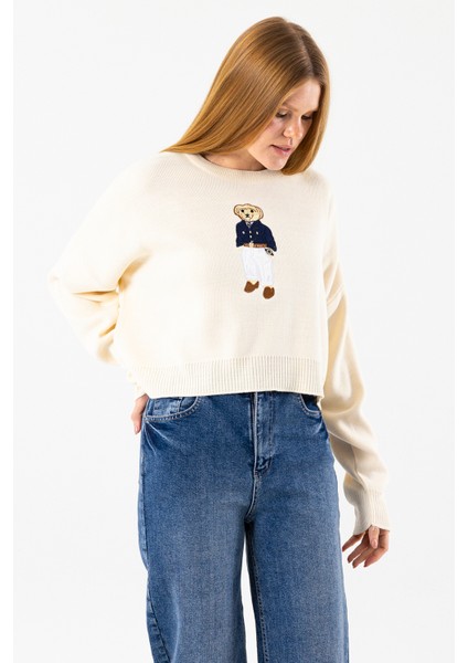 Kadın Bisiklet Yaka Kostümlü Ayıcık Nakışlı Triko Kazak Krem - 2344 modelleri