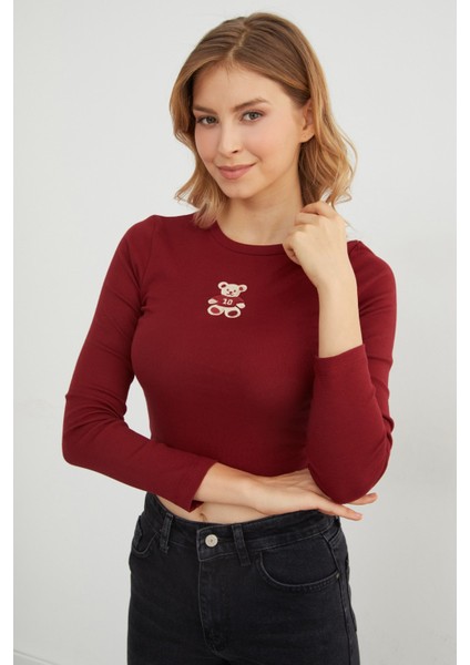 Ayıcık Nakışlı Crop Body fırsatları