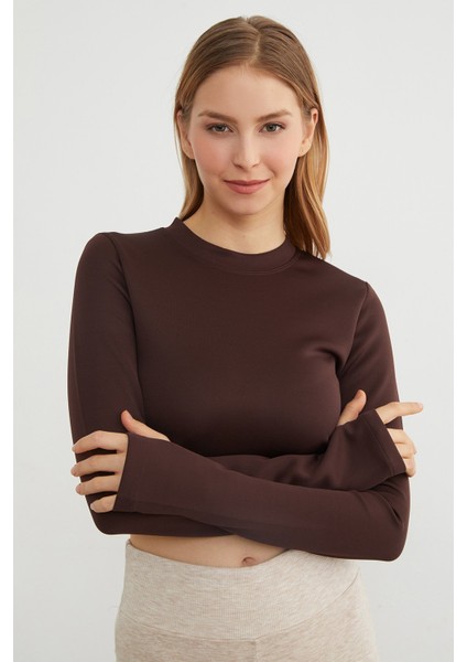 Basic Bisiklet Yaka Parmak Geçmeli Crop Bluz fırsatları