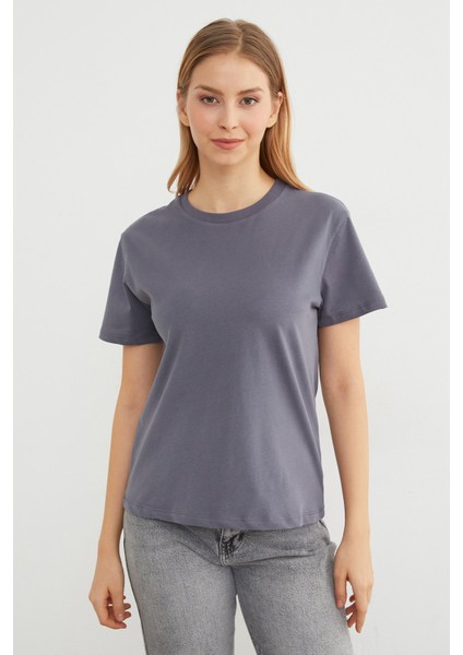 Basic Bisiklet Yaka Tişört