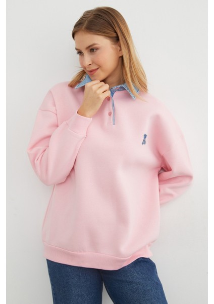 3 Iplik Ayıcık Nakışlı Polo Yaka Denim Detaylı Sweatshirt