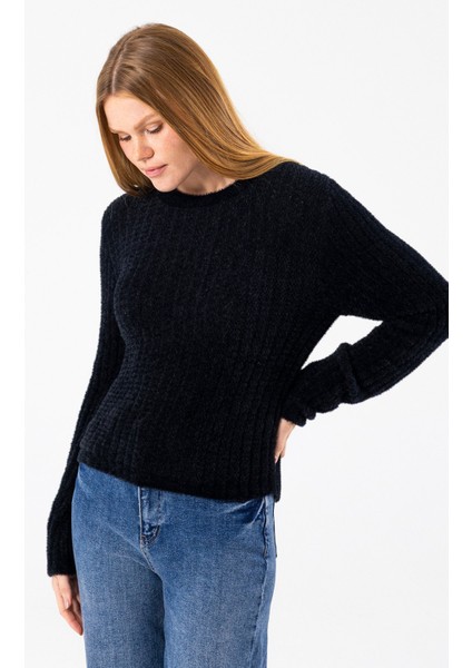 Kadın Bisiklet Yaka Fitilli Detaylı Triko Kazak Siyah - 25-567