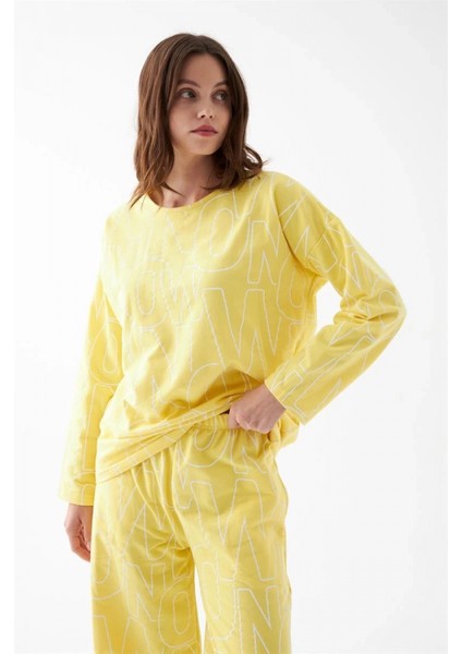 - Kadın Oversize Sarı Desenli Pamuklu Kalın Pijama Takımı modelleri