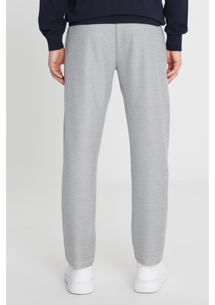 Pamuklu Standart Fit Normal Kesim Beli Bağlamalı Yan Cepli Jakarlı Eşofman Altı fiyatları