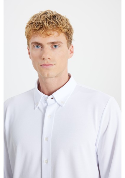 Pamuklu Tailored Slim Fit Dar Kesim Düğmeli Yaka Örme Gömlek fırsatları