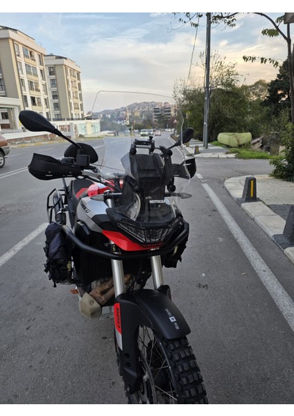 Aprilia Tuareg 660 Siperlik Ön Cam 2022-2025 Model 58CM Şeffaf Renkli 4mm fiyatları