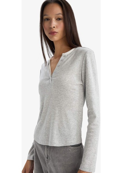 Slim Fit Dar Kesim Düğmeli Yaka Ribana Uzun Kollu Tişört G3490AX25WN modelleri