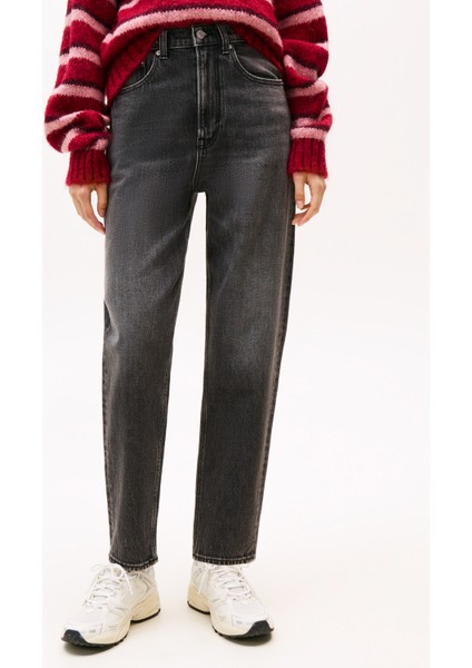 Yüksek Bel Düz Paça Tapered Fit Siyah Kadın Denim Pantolon DW0DW218121BZ modelleri