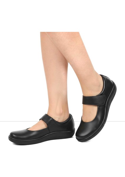 Kadın Siyah Bilekten Bantlı Deri Ayakkabı fiyatları