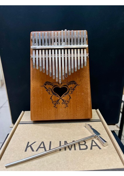 Kalp Desenli 17 Tuşlu Kalimba Kod 9474