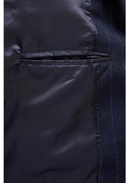 Regular Fit Lacivert Çizgili Yünlü Palto Uzun Kol Erkekler İçin Şık Tasarım