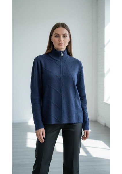 Fermuarlı Kısa Yumuşak Sakallı Hırka