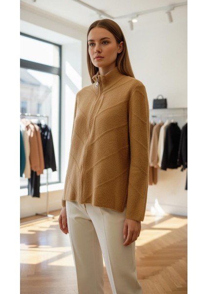 Fermuarlı Kısa Yumuşak Sakallı Hırka fiyatları