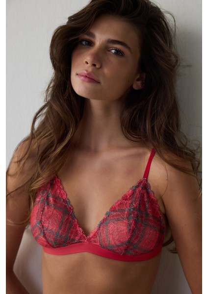 Kırmızı Triangle Lace Sütyen