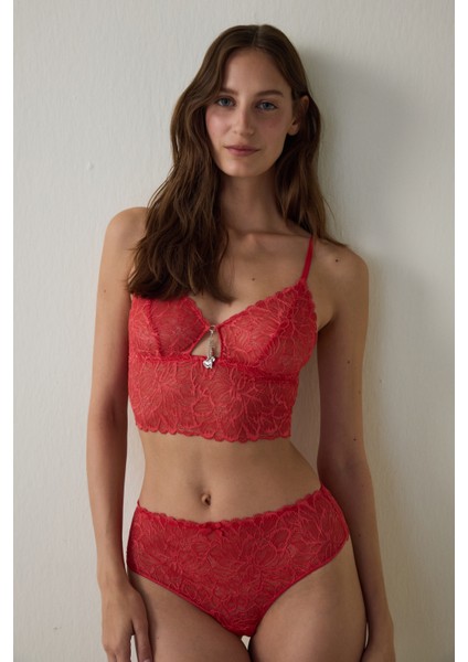 Kırmızı Charm Bralet